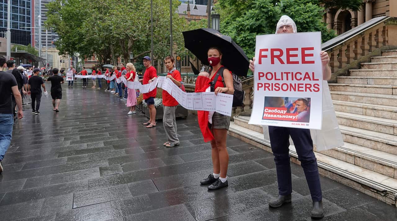 Demonstration in Sydney to support Russian political prisoners, 06.02.21.