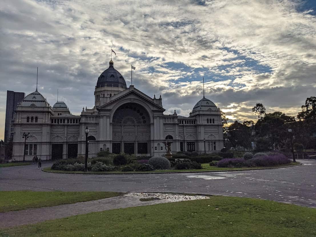 Il Royal Exhibition building di Melbourne, utilizzato come centro vaccinale