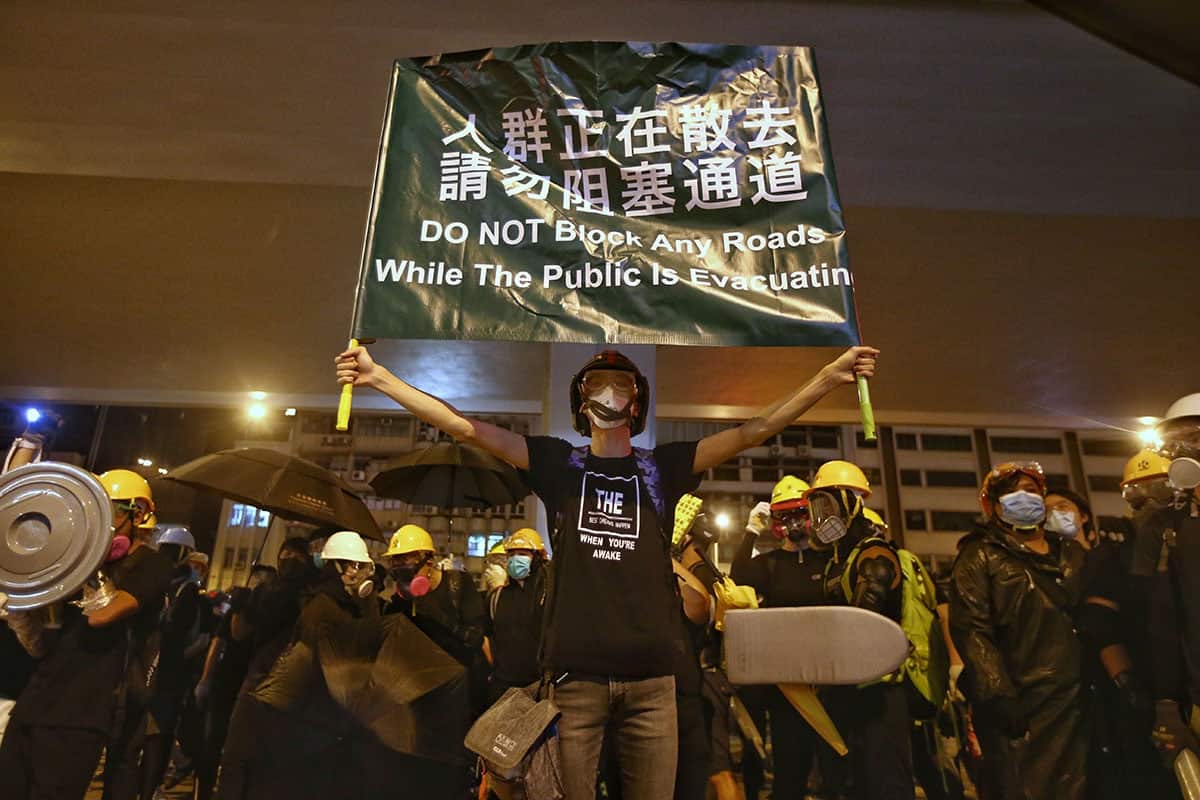 HK protesters deface China liaison office