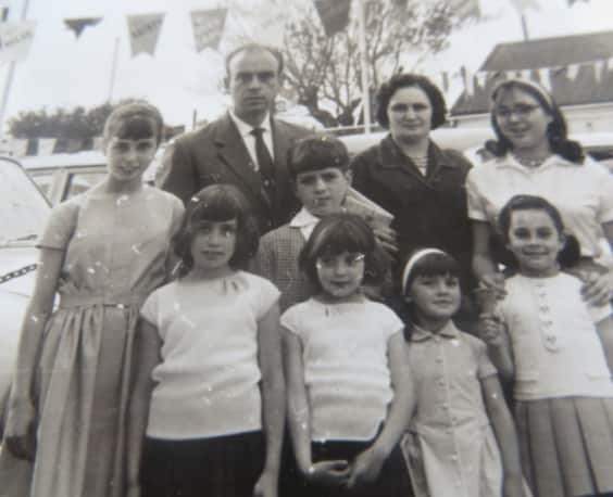 Fotagrafia de la familia López en 1963 poco después de llegar a Australia.