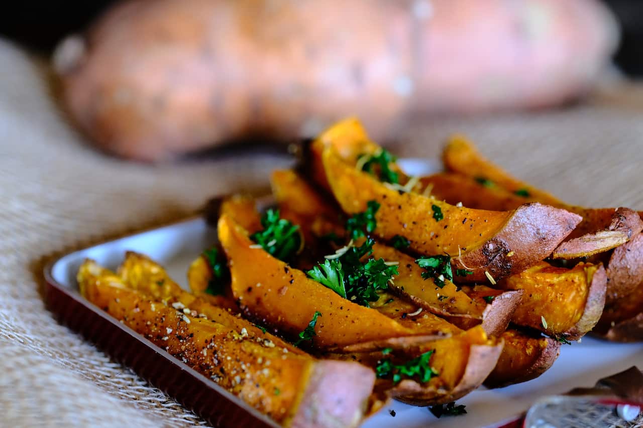 Sweet potatoes are rich in beta carotene, a type of antioxidant.