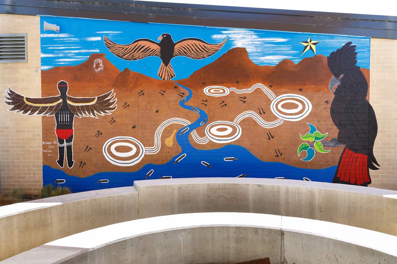 Rivergum mural 