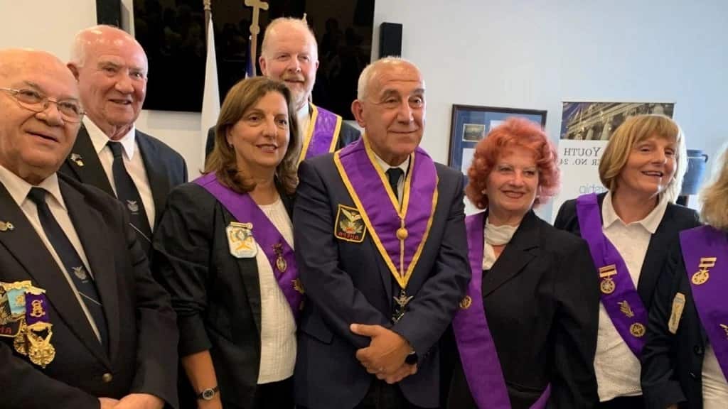 Peter Mercoulias AHEPA State President, Penny Natsioulas, Spiros Rombotis and other members of AHEPA Victoria. 