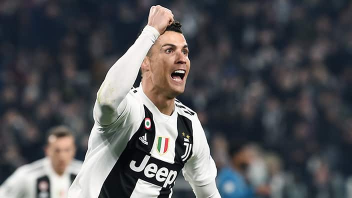 Superb Ronaldo hat-trick leads Juve into quarter-finals