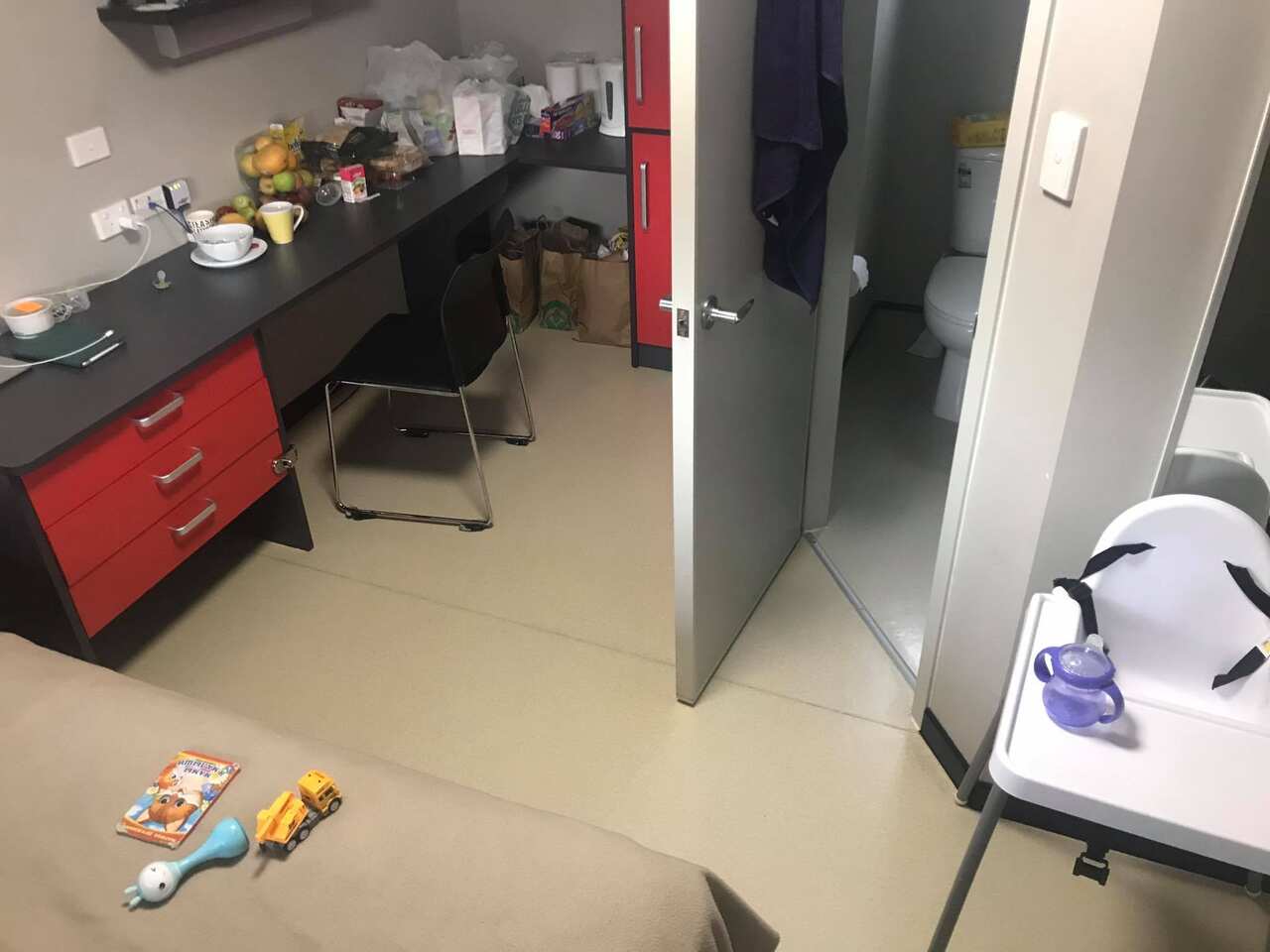 Room in the quarantine hotel in Darwin