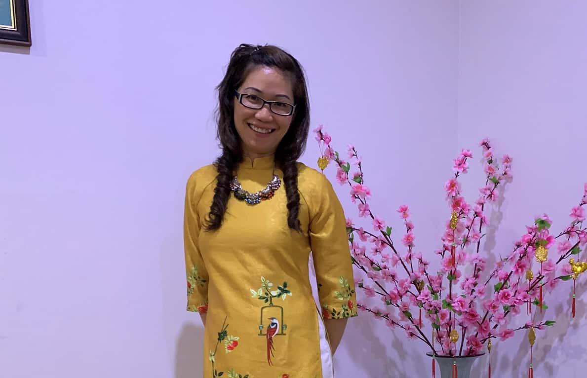 Tiến sĩ, chuyên gia dinh dưỡng Khánh Trần cho rằng các bé biếng ăn phần lớn là do gia đình