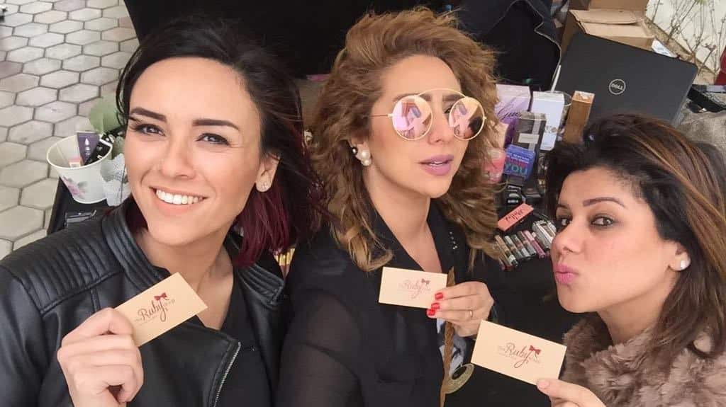 Makeup Artist Ruby Ghoneim with fans