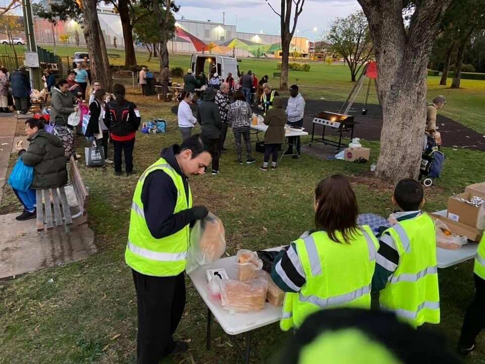 Alpha Park Connect tulong-tulong para makatulong.