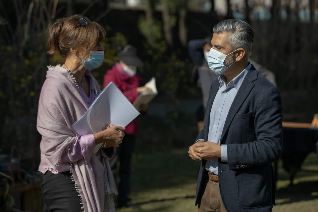 Sameer Mani Dixit with Australian ambassador to Nepal Felicity Volk 