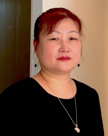 Sarah Pak is a Korean-Australian Mental Health Social Worker/ Counsellor who has been providing psychological counselling for more than 20 years.