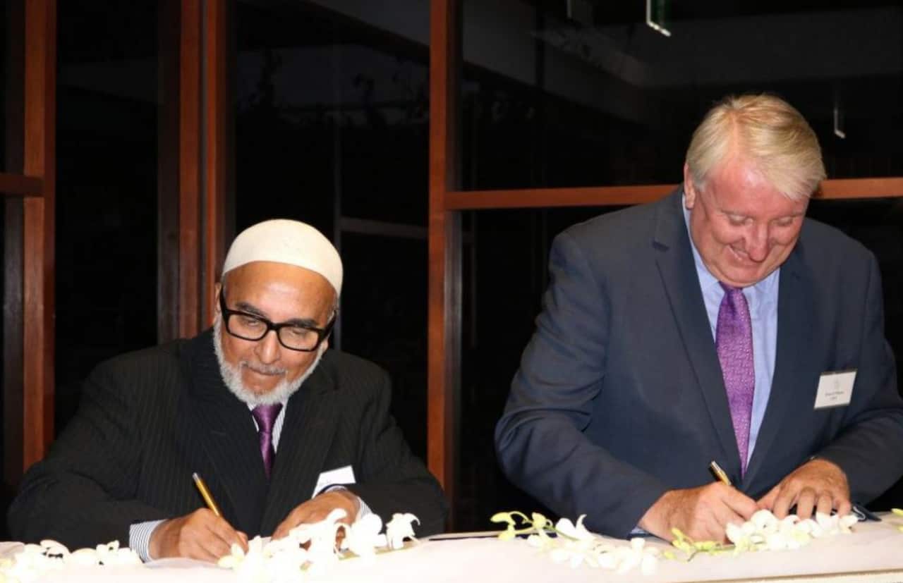 Catholics offer burial spaces to Muslims 