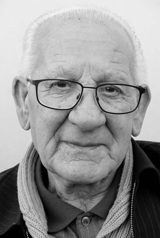 One of the Moreland residents portayed by Renato Colangelo