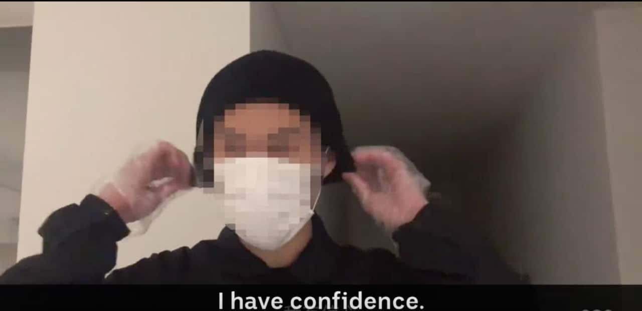 Một trong những sinh vien Trung Quoc quay vlog vi pham lenh gioi nghiem 