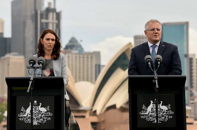 New Zealand Prime Minister Jacinda Ardern (left) and former Australian prime minister Scott Morrison