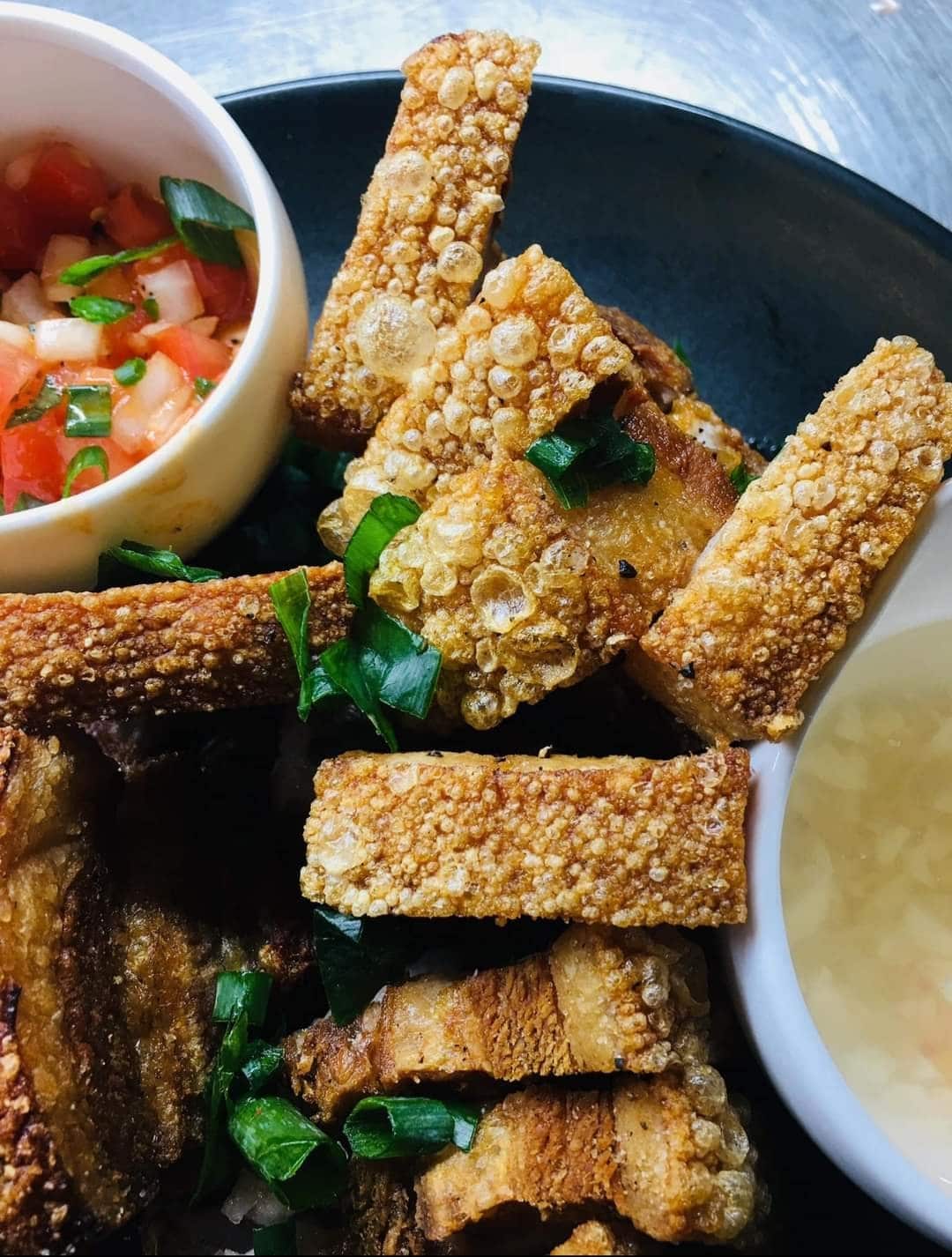 Enelssie, Filipino food, bagnet