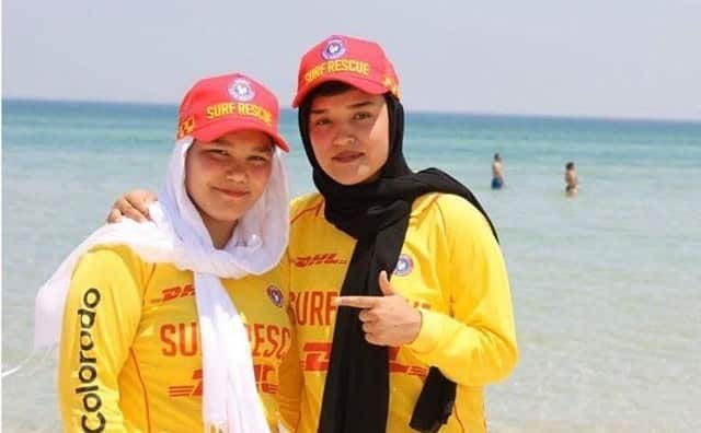 Sisters Setara and Mahdia Rezaei were both scared of water when they arrived in Australia. 