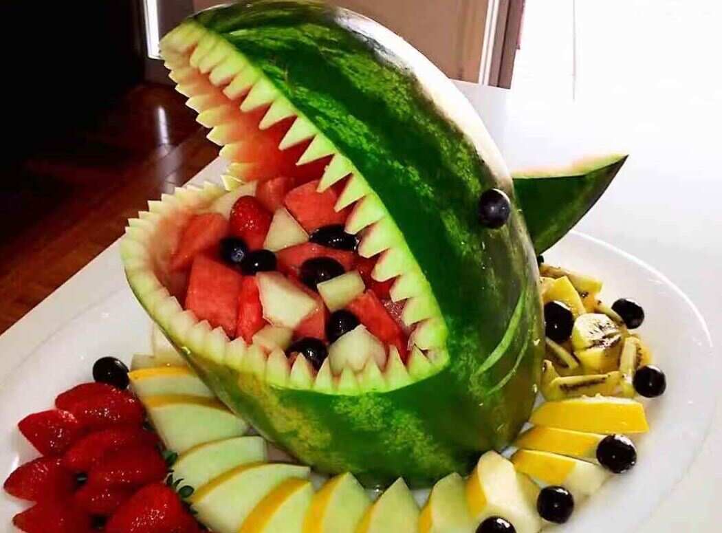 Gerry's melon carving works