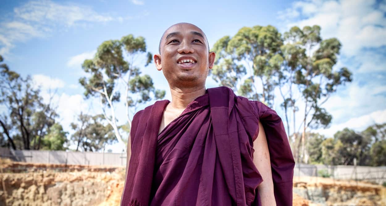 ashin-moonienda-karen-monk-bendigo-francesca-rizzoli