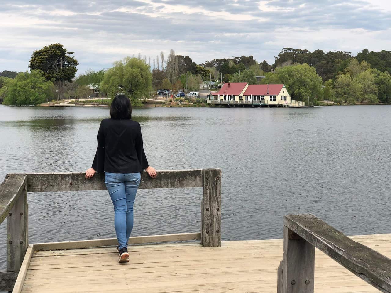 另一港人Jess同樣一直期待當局推出Novavax