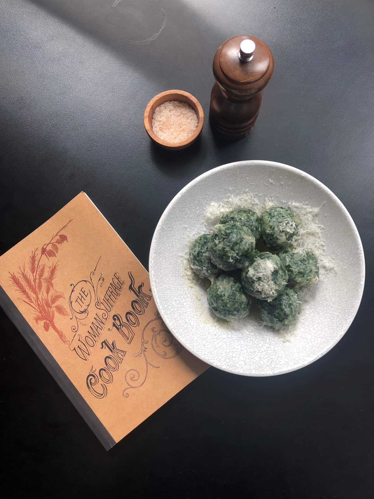 Sufragetten Kochbücher Sydney Song Kitchen