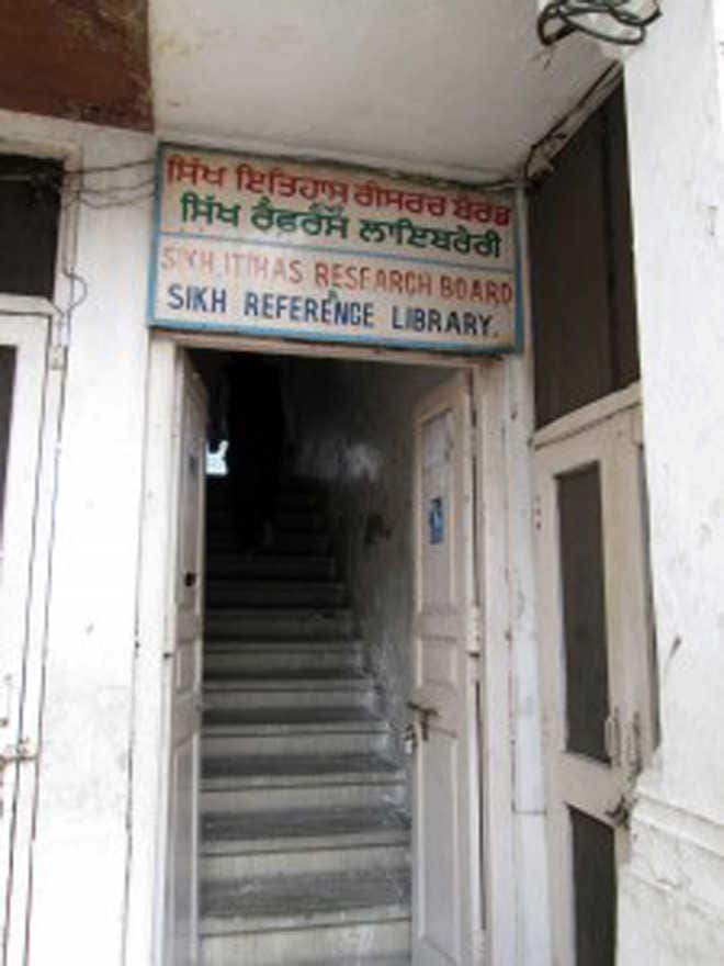 Sikh Reference Library - Darbar Sahib Amritsar