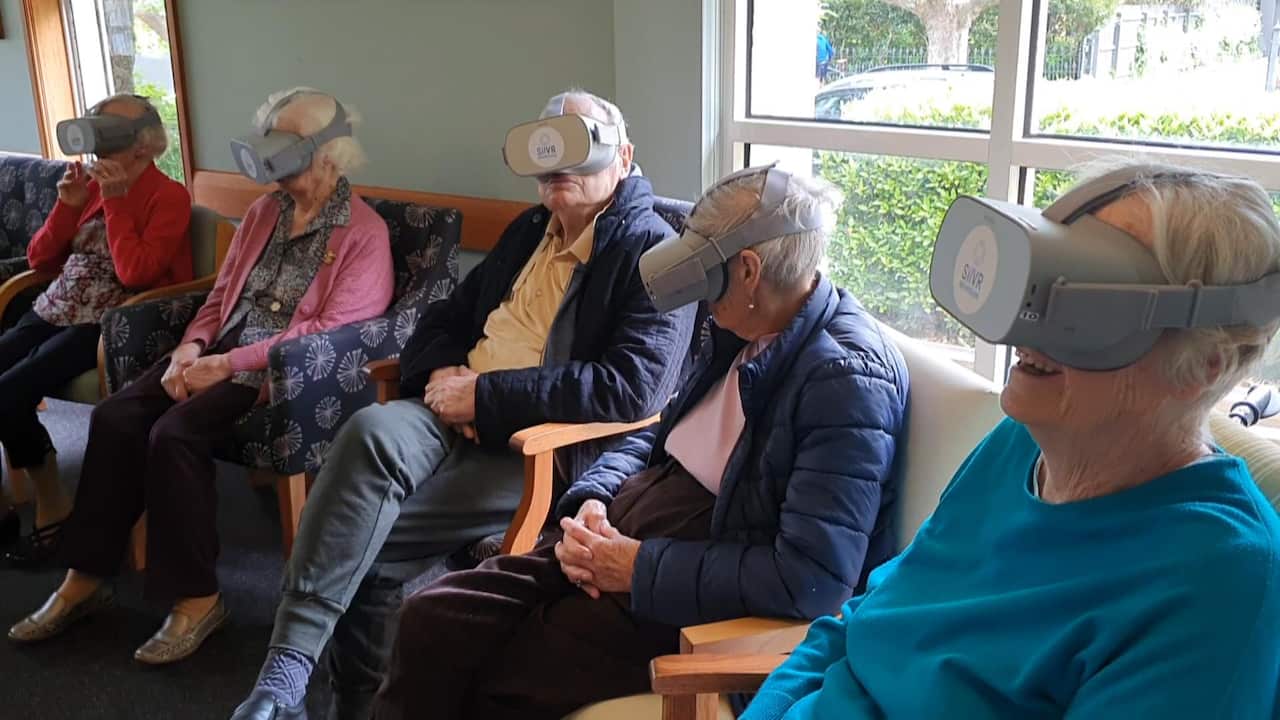 Wakaazi katika makaazi yawazee, watumia teknolojia kufanya ziara