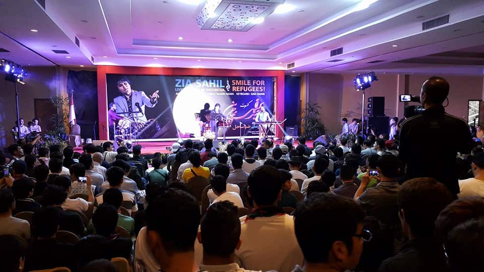 Smile for Refugee concert 