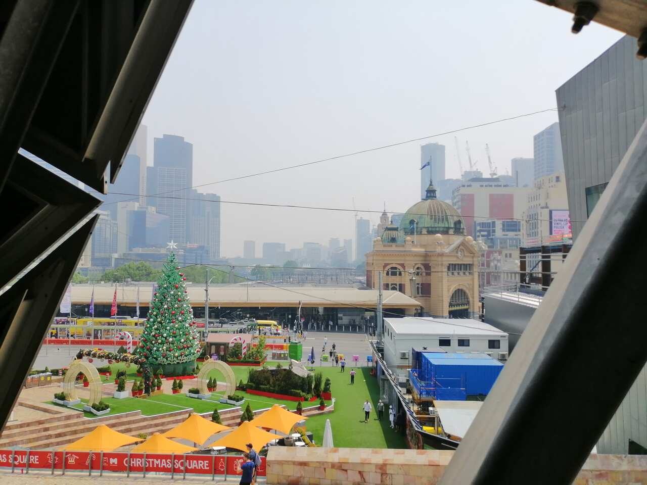 Nube de humo sobre Melbourne por los incendios forestales en Nueva Gales del Sur 