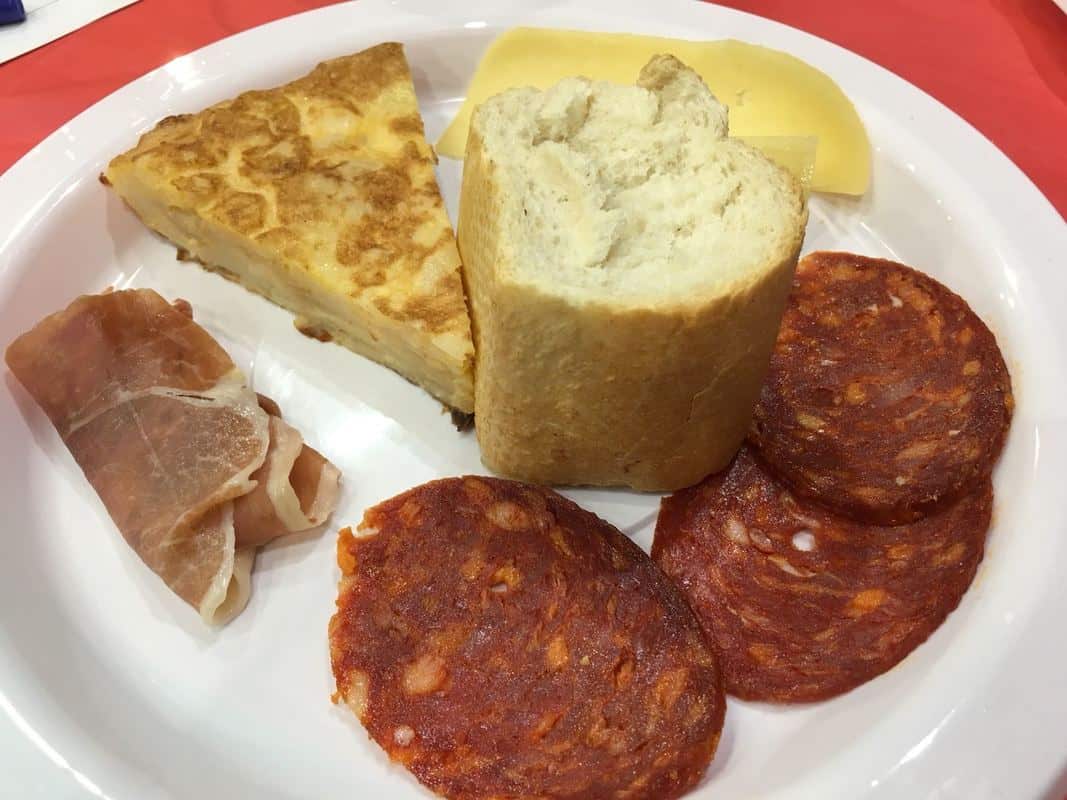 Sociedad hispánica de Victoria 