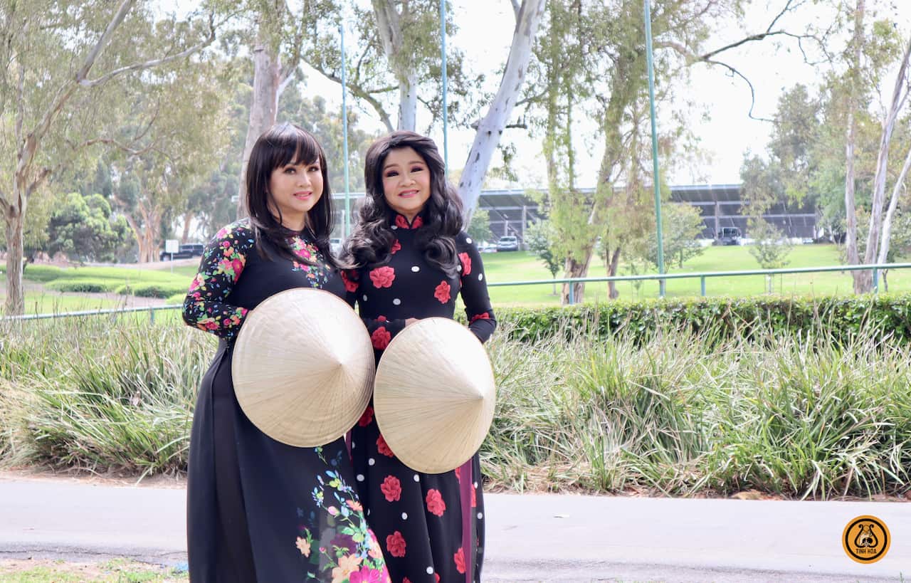 Sơn Ca và Hoàng Oanh