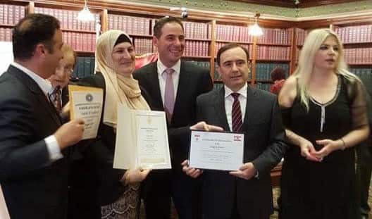 تكريم السيدة سوزان عون