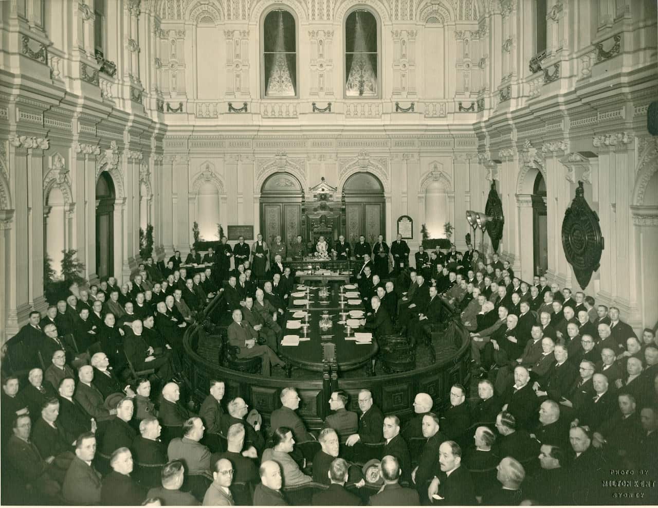 Special meeting of the Municipal Council of Sydney on the occasion of the 100th Anniversary of the City of Sydney, 20 July 1942. City Archives 040702