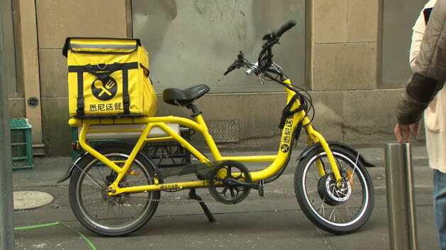 An Easi delivery bike in Sydney's Chinatown.