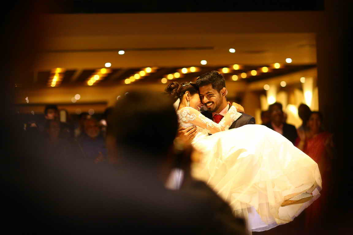 Steffi with her husband Jeffy on a day of their wedding