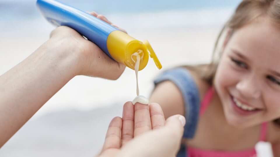 Everything you need to know about choosing sunscreen.