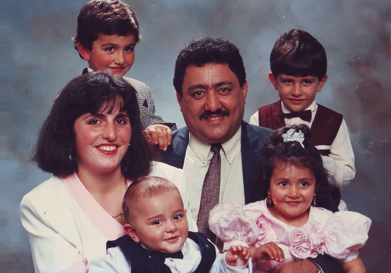 خضر صالح مع العائلة 