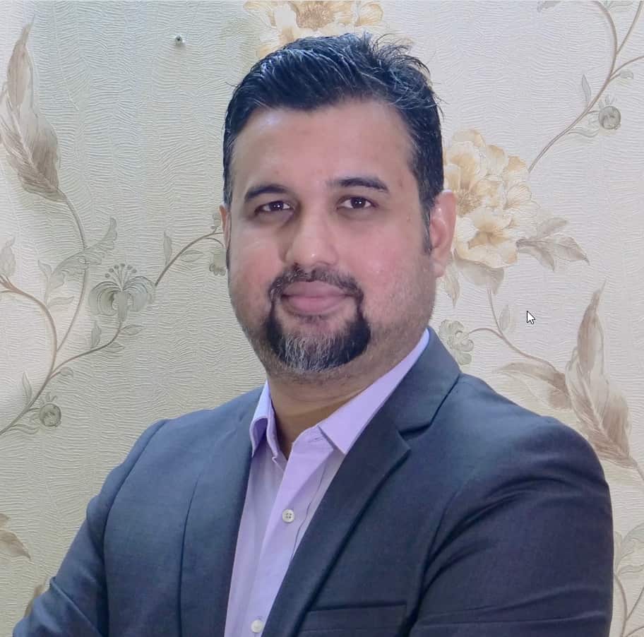 Syed Mahmud Faruque (সায়ীদ মাহমুদ ফারুক) is a Senior Migration Consultant of IMMIAID ANZ and PFEC GLOBAL, based in Melbourne. 