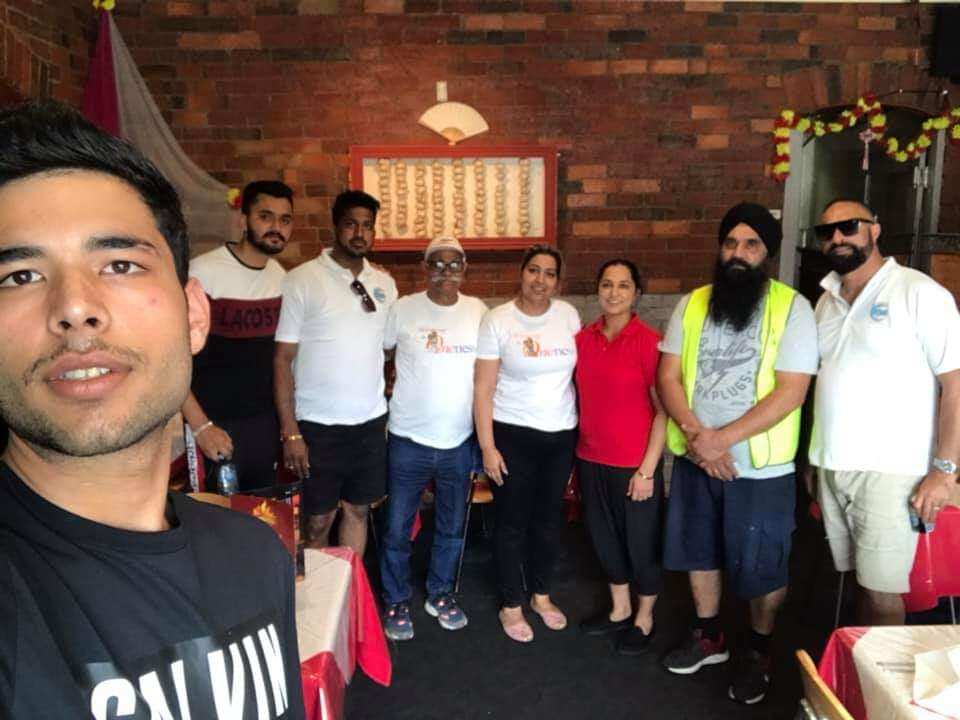 volunteers to help bushfire victims