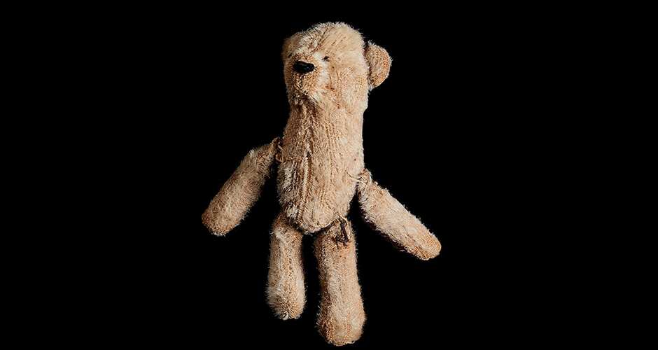 Objects from the concentration camps jewish museum sydney robert sommer sbs german