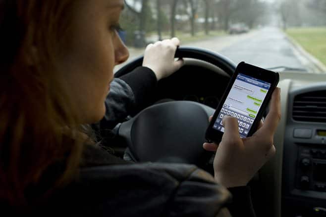 Red-light-style cameras will be used to detect texting drivers in NSW. Source