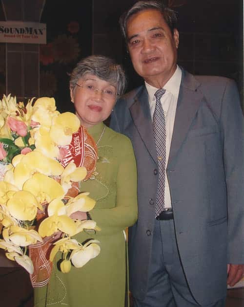 Vợ chồng nhạc sĩ Thanh Sơn 