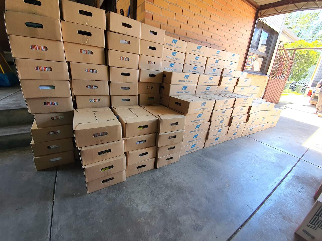 1000 gifts have been delivered to community