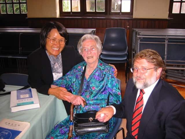 김영옥, 매혜란, 로버트 도울링(김영옥 선생의 남편 )