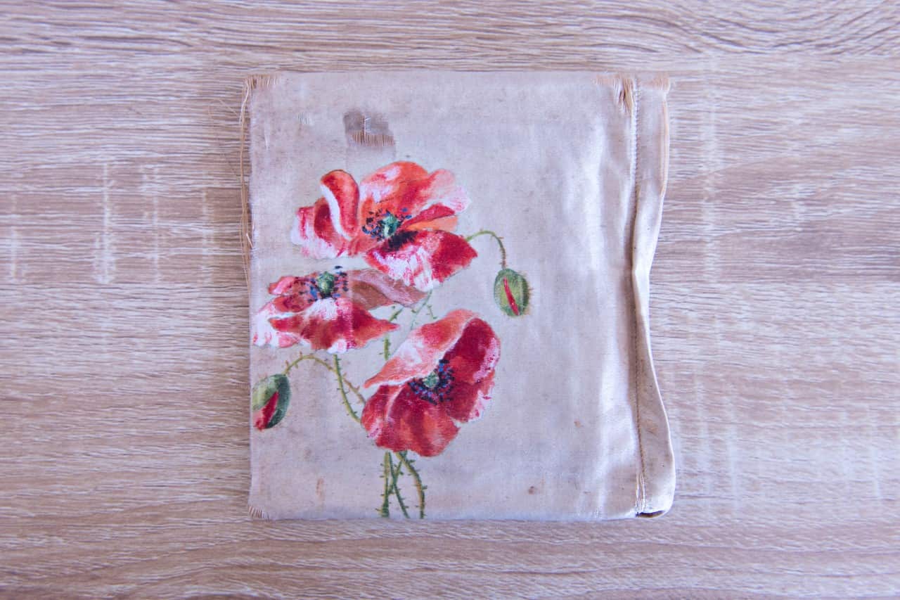 Ekaterina Shipova-Bell brought from Russia an old handmade icon.