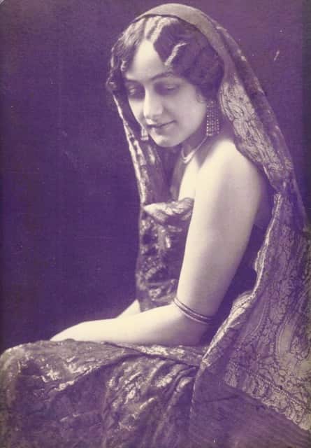 Elsie in 1914, aged 31: