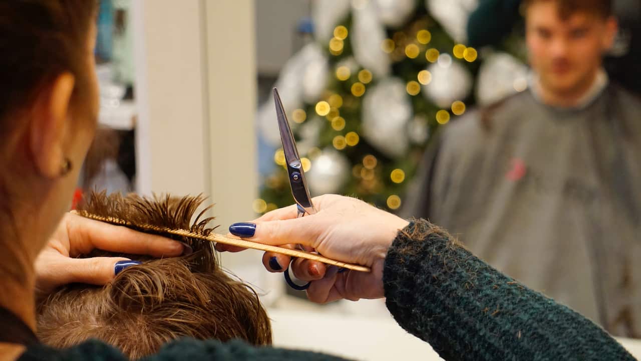 In third step, hairdressing open with safety measure, other beauty/personal care closed