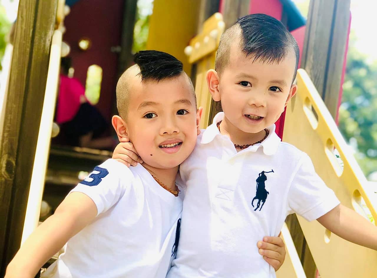 Hai anh em Subi và Subo.