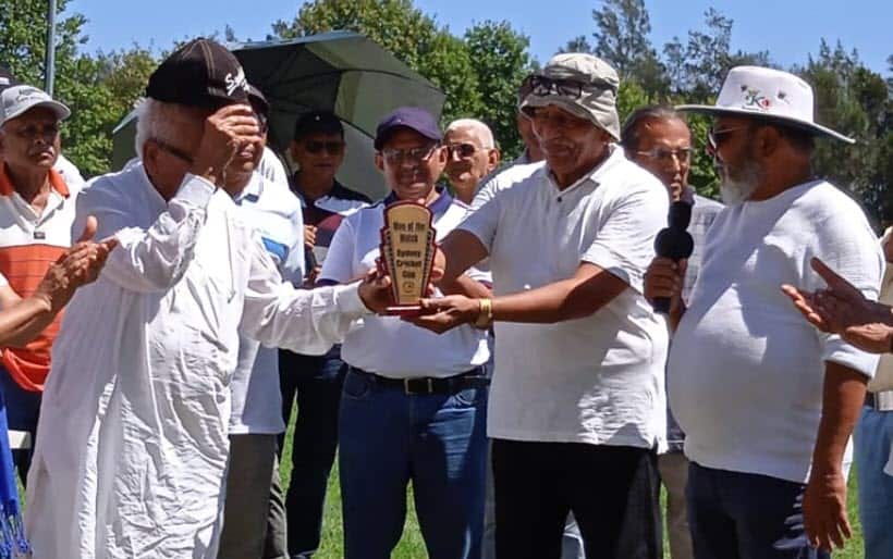 Senior citizens in Sydney took part in a sports day.