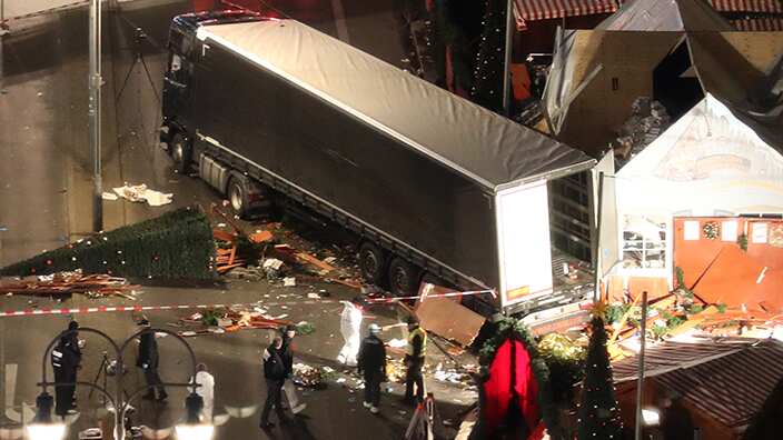 الشاحنة التي قامت بعملية الدهس في برلين عام 2016