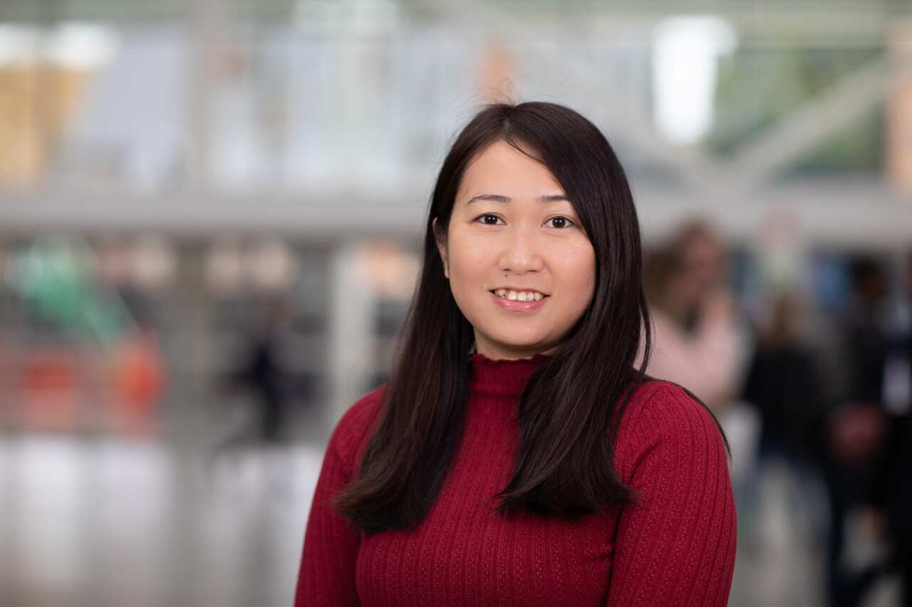 ইউনিভার্সিটি অফ অ্যাডিলেইডের মাস্টার অফ ইনোভেশন অ্যান্ড এন্ট্রেপ্রিনিয়ারশিপ এর শিক্ষার্থী নম্রতা খীসা বলেন, বাংলাদেশী কমিউনিটির কাছ থেকে অনেক সহযোগিতা পেয়েছেন।